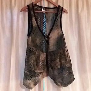 Lace vest